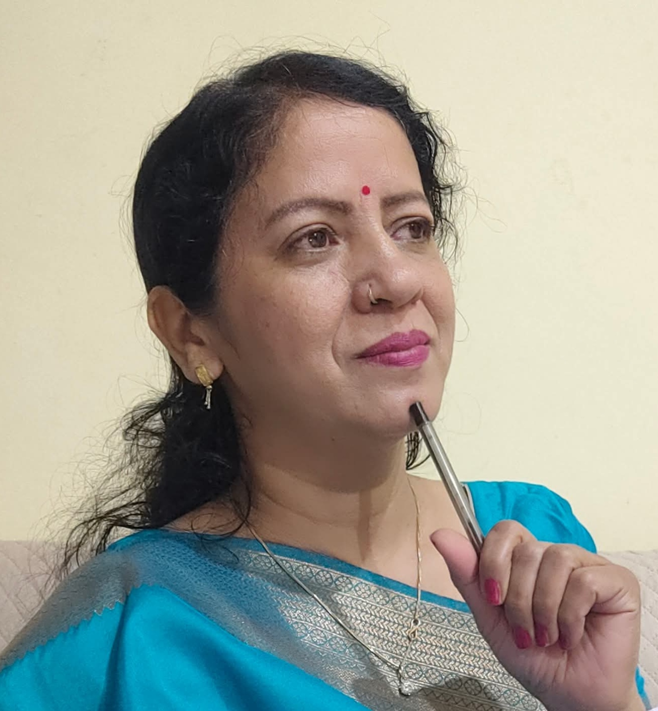 झूठे वादे झूठी बातें झूठा प्यार नहीं करना – रश्मि ममगाईं