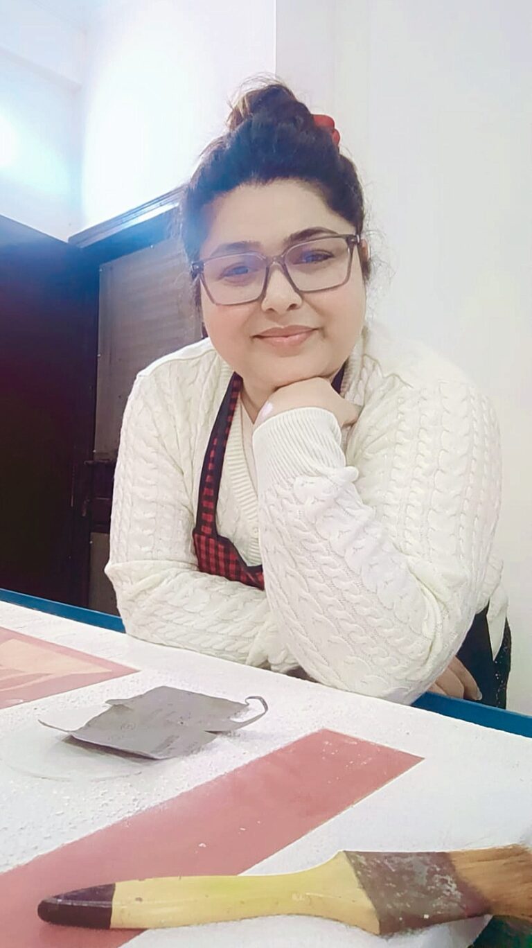 कलाकार सुलभा जोशी उत्तराखंड से भारत की पहली अंतरराष्ट्रीय विज़ुअल आर्ट्स ज्यूरी