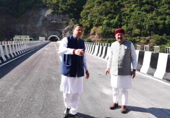 मुख्यमंत्री ने रुद्रप्रयाग में पुल-सुरंग परियोजना एवं संगम लाइब्रेरी का किया अवलोकन
