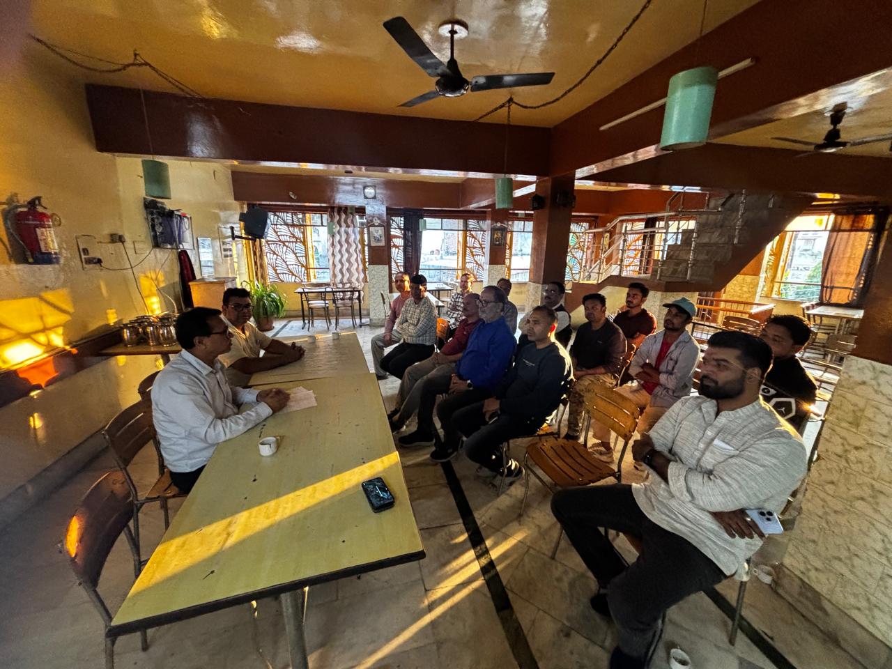 त्योहारी सीजन में खाद्य सुरक्षा को लेकर विभाग सतर्क, श्रीनगर में प्रतिष्ठानों का किया निरीक्षण